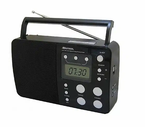 רדיו דיגיטלי נייד SANSUI